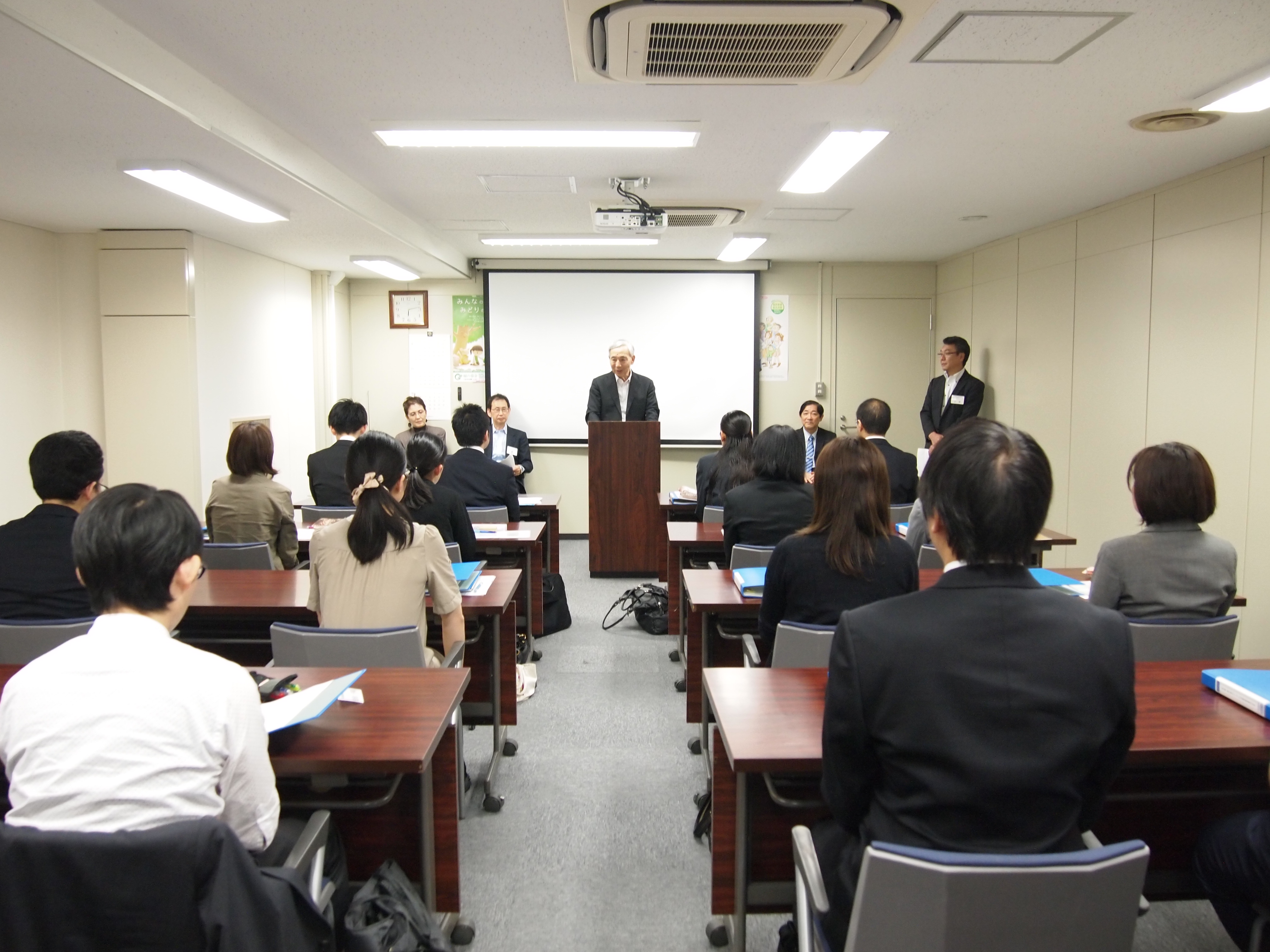 日本臨床検査専門学院の画像１